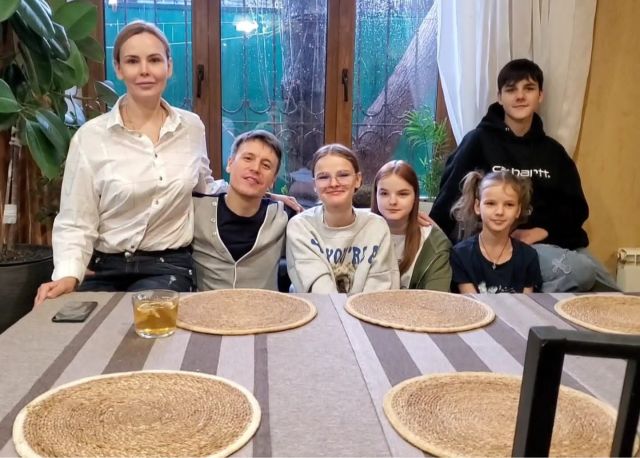 История Елизаветы Кругликовой, как формат описания тягот многодетной семьи - фото 1