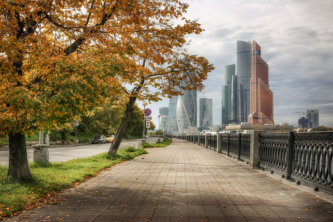 «Холодное дыхание» осени помогло очистить воздух Москвы - фото 1