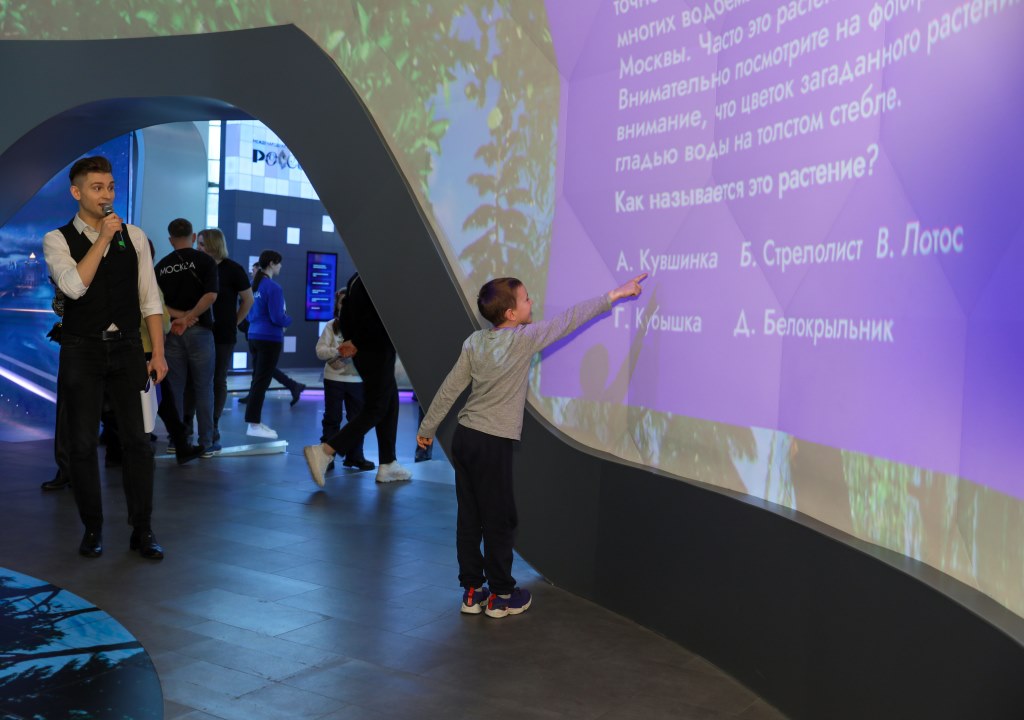 Департамент природопользования организовал образовательную программу на выставке «Россия» в рамках отраслевого дня «Экология» - фото 2